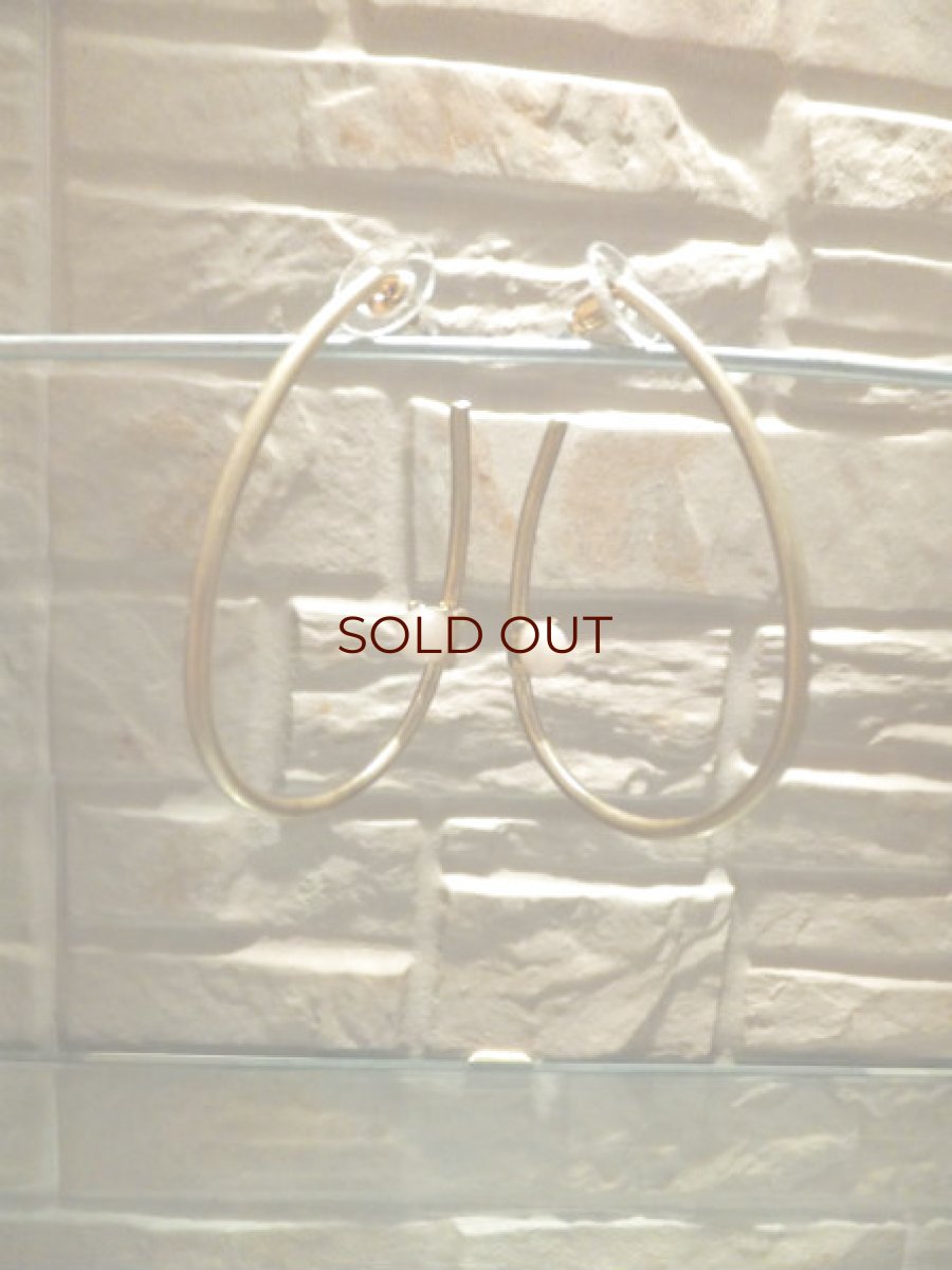 画像4: 天然石入りナチュラル・シックなピアス・Perla (4)