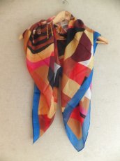 画像5: ポップでアーティーな色柄のシルクスカーフ・Fille (5)