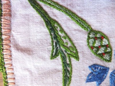 画像1: ユーズド商品・フランスで買い付けた刺繍＆かぎ編み入り布マット2枚セット