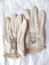 画像6: ユーズド商品・フランスAgnelleのクリームアイボリー色ラムレザー手袋 (6)