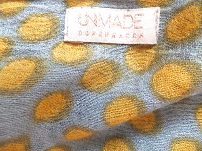 画像2: ユーズド商品・Unmade Copenhagenの北欧デザイン！幻想的な柄ストール