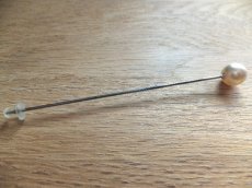 画像4: ユーズド商品・ベルギーより買い付けたヴィンテージピンブローチ2個セット (4)
