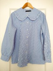 画像9: ユーズド商品・ベルギーより買い付けた知的なストライプ柄ビッグ襟ブラウス (9)