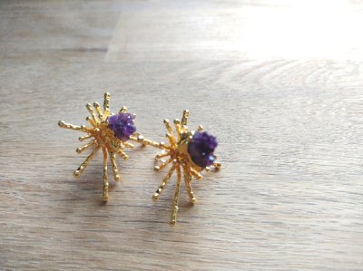 画像2: アメシスト入りアーティなフォルムのスタイリッシュなピアス・Raya