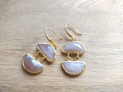 画像2: 天然石入りナチュラル＆リラックスデザインのピアス・Paulina