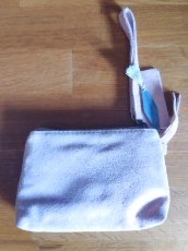 画像4:  デッドストック商品・MADAME GRACIENNEのラメ入りピンク色イタリア製レザーのミニポーチ (4)