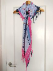 画像7: デッドストック商品・未使用・新品！ フランスより買い付けたエスニック柄ストール (7)