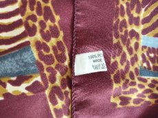 画像3: ユーズド商品・ フランスで買い付けたシックなレオパード柄入りヴィンテージスカーフ (3)
