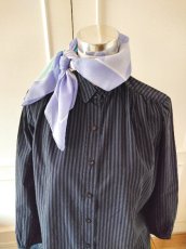 画像10: ユーズド商品・ フランスDaniel Hechterのクールな配色のアーティ柄ヴィンテージスカーフ (10)