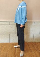 画像4: デッドストック商品・フランスKarl Marc Johnのレース入り薄手コットンデニムシャツ (4)