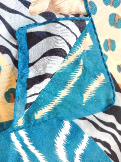 画像3: ユーズド商品・ フランスで買い付けたアニマル柄と多彩な柄ミックスのヴィンテージスカーフ