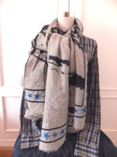 画像9: ユーズド商品・ 北欧デザイン！Becksöndergaardのウール＆シルク素材ポップな柄のストール (9)