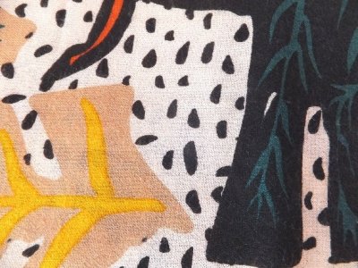 画像2: ユーズド商品・スペインBimba y Lolaのポップでハッピーな色柄が芸術的なストール