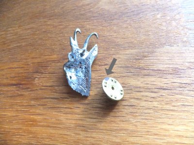 画像3: ユーズド商品・イギリスヴィンテージA.R.Brownの端正な山羊モチーフのピンズブローチA