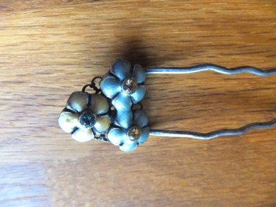 画像1: ユーズド商品・イタリア製!可憐なフラワーモチーフ入りヴィンテージヘアかんざし